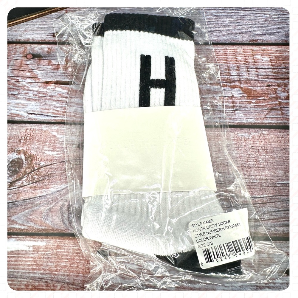HONOR THE GIFT | White & Black “H” Crew Socks OS NWT